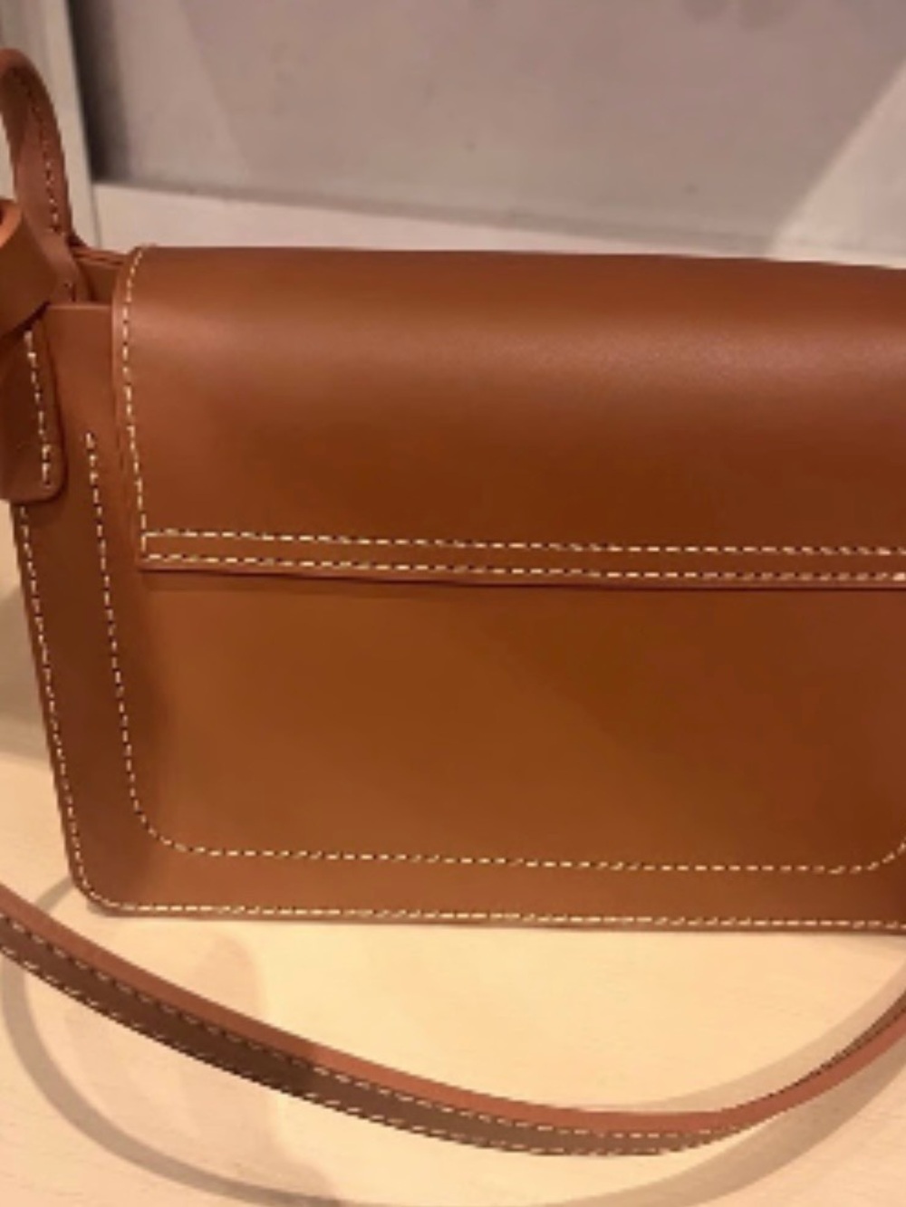 Dooney & Bourke X Disney Tan Crossbody Bag with Mickey Mouse NWT - Picture 2 of 4